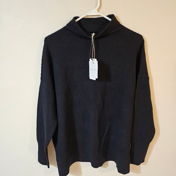 Chelsea & Theodore Women's Black Full Neck Sweater - Size M - Picture 1 of 5